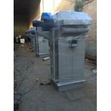 銷(xiāo)售吉林延吉攪拌站水泥倉(cāng)頂脈沖布袋除塵器