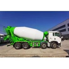 重汽豪沃T5G15方攪拌車