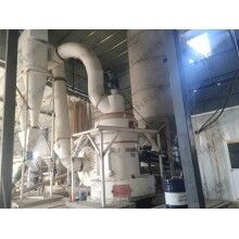 清潔環(huán)?；劾酌赡シ蹤C(jī)生產(chǎn)線設(shè)備HCQ磨粉機(jī)